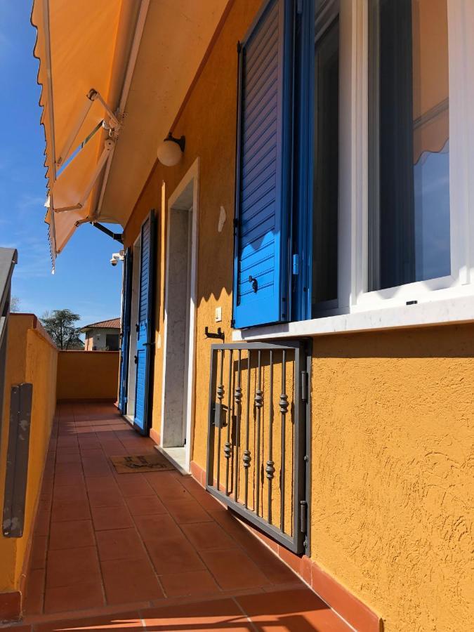 Casa Vacanze Sunflower 卡拉拉 外观 照片